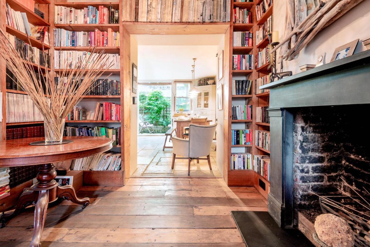 Traditional London Townhouse Close To Battersea Park By Underthedoormat Apartment Exterior photo